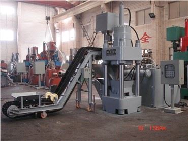 Hydraulinen brikettituote metallia sahanpurua ja suolaa