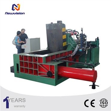 Hydraulinen teräslevy, alumiiniseosrunko, puristuskone 250 tonnia